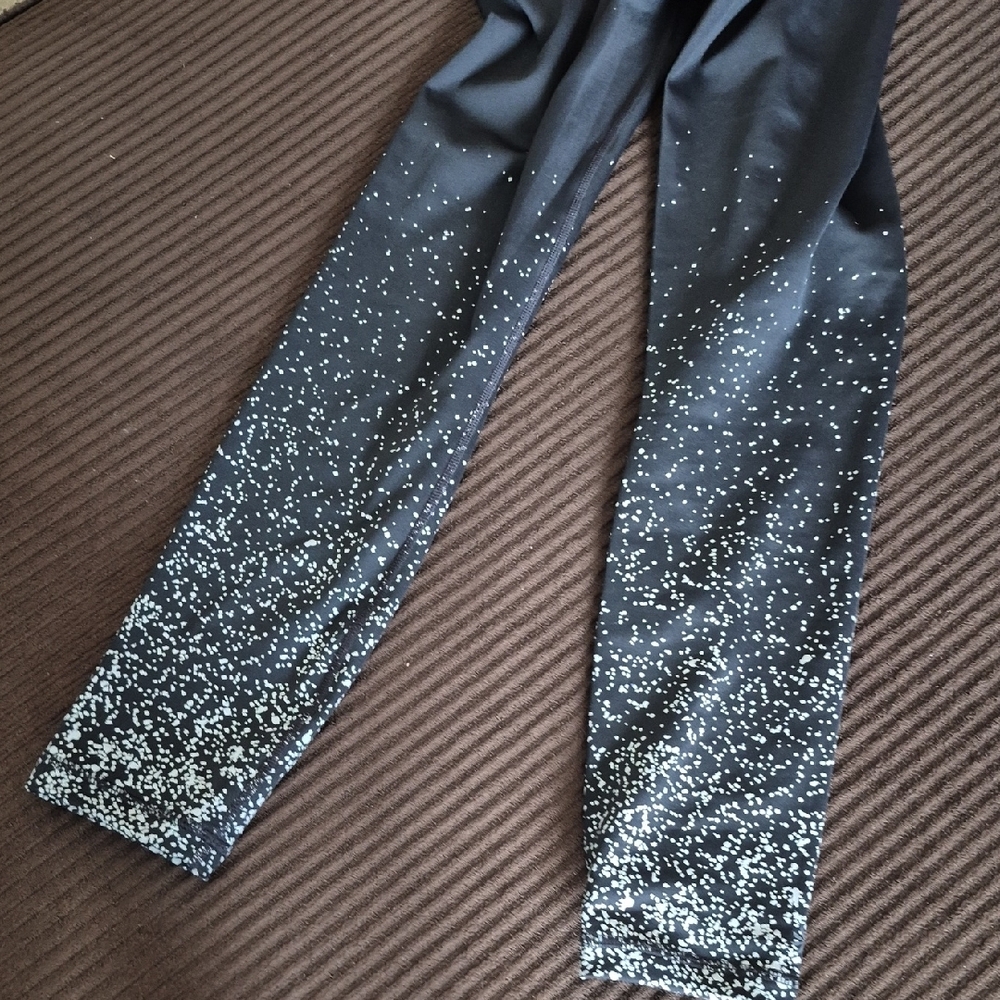 Athleta Black Sparkle Gradient Leggings - Picture 7 of 7